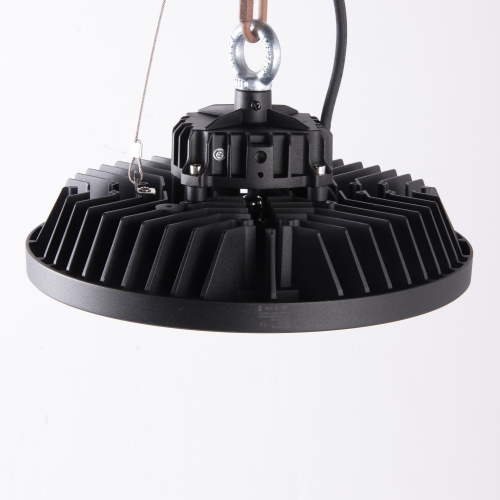 Промышленный подвесной светильник URANO, 90 градусов 7427